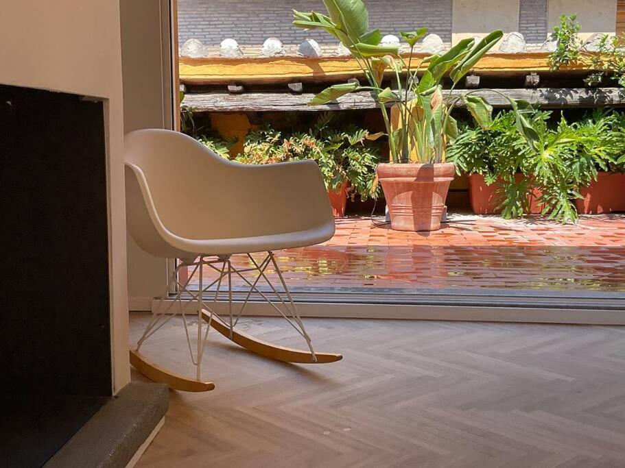 Attico Con Due Terrazze Al Pantheon, Apartment